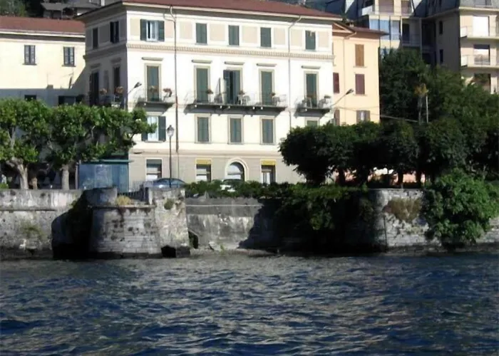 Riviera 3*