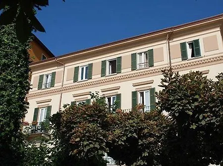 Riviera فندق Cadenabbia