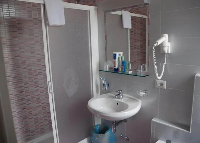 Riviera מלון Cadenabbia